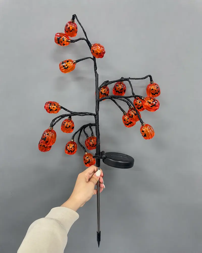 Pumpkin Solar Stake Lights – Halloween Outdoor Garden Decor (2, 4 or 8 Pack)